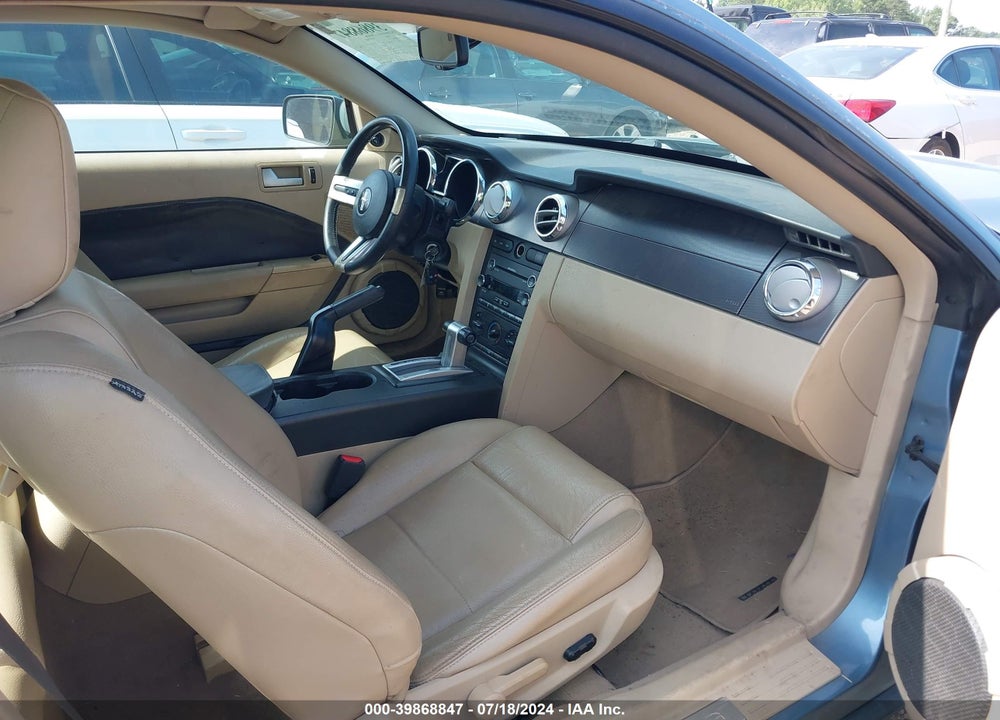 2008 FORD MUSTANG V6 DELUXE/V6 PREMIUM VIN: 1ZVHT80N885128308