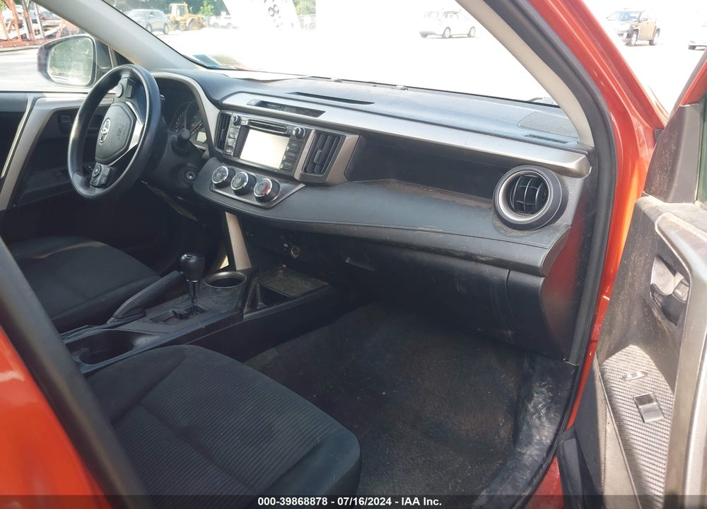 2015 TOYOTA RAV4 LE VIN: 2T3BFREV3FW232631