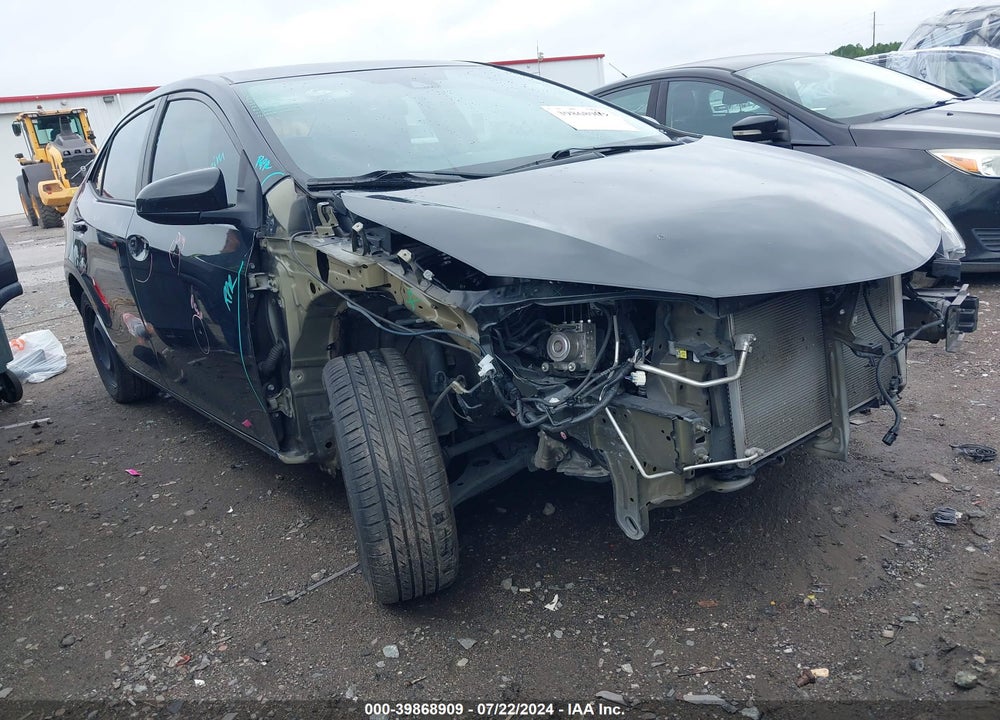 2018 TOYOTA COROLLA LE VIN: 5YFBURHE9JP767239