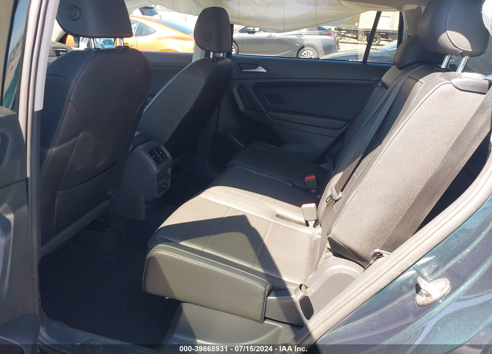 2019 VOLKSWAGEN TIGUAN 2.0T SE/2.0T SEL/2.0T SEL R-LINE/2.0T SEL R-LINE BLACK VIN: 3VV3B7AX4KM130134