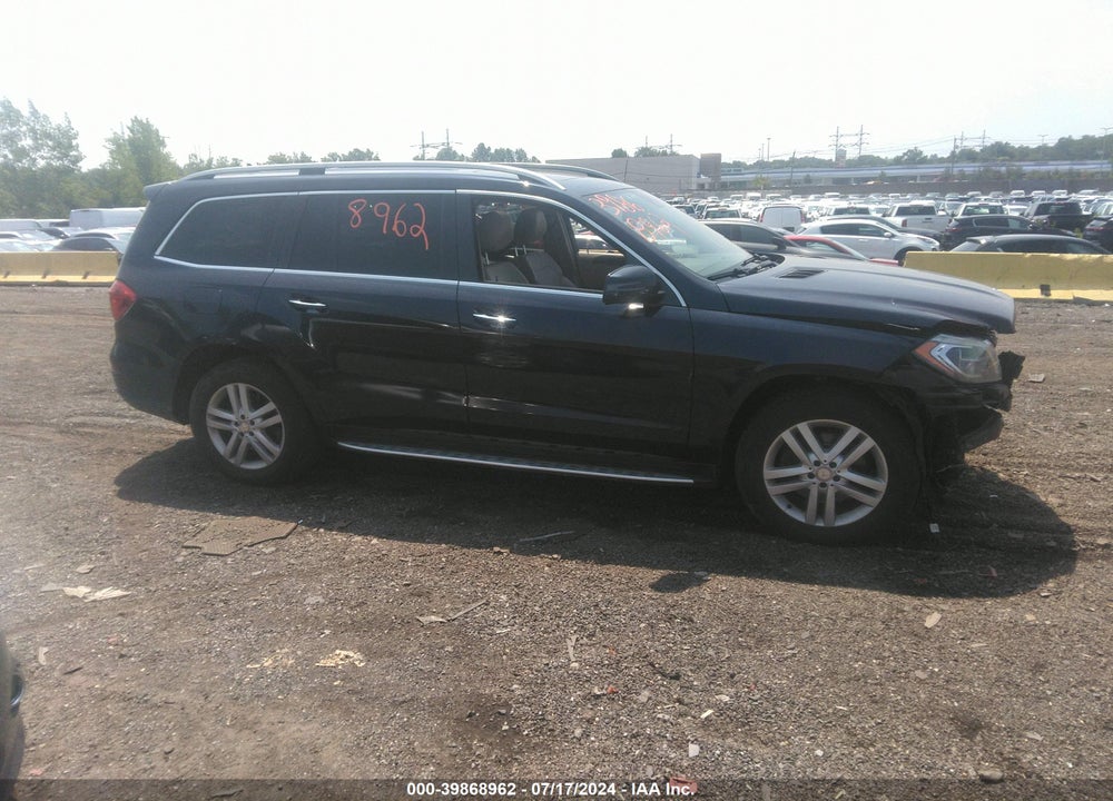 2014 MERCEDES-BENZ GL 350 BLUETEC 4MATIC VIN: 4JGDF2EE7EA418813