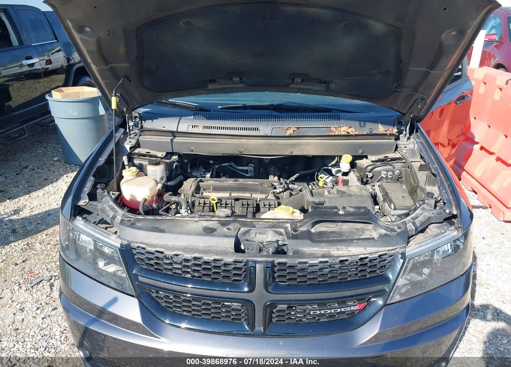 2018 DODGE JOURNEY SE VIN: 3C4PDCABXJT295827