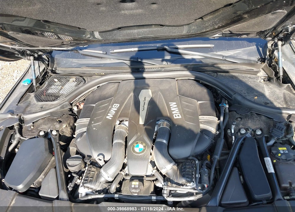 2016 BMW 7 SERIES VIN: WBA7B0C56GG526809