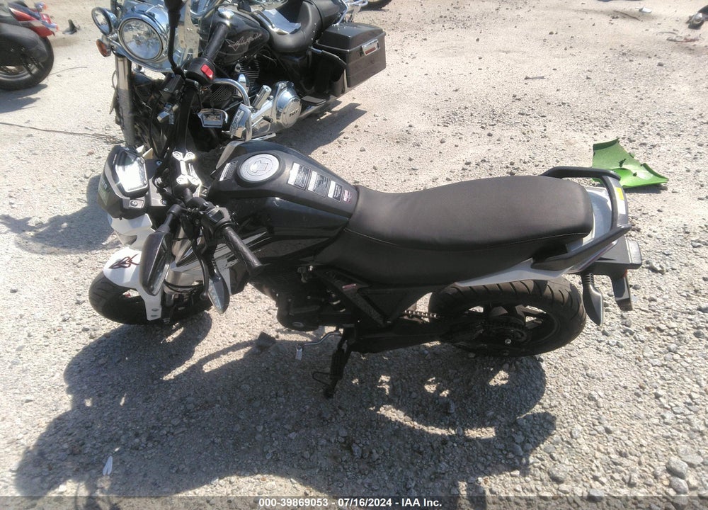 2023 AMERICAN CUSTOM VIN: LXAPKRPD9PX000096