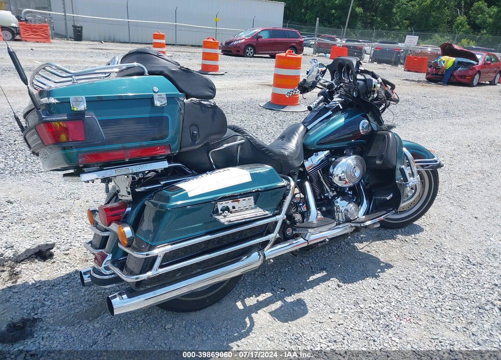 2000 HARLEY-DAVIDSON FLHTCUI SHRINE VIN: 1HD1FLW17YY644367