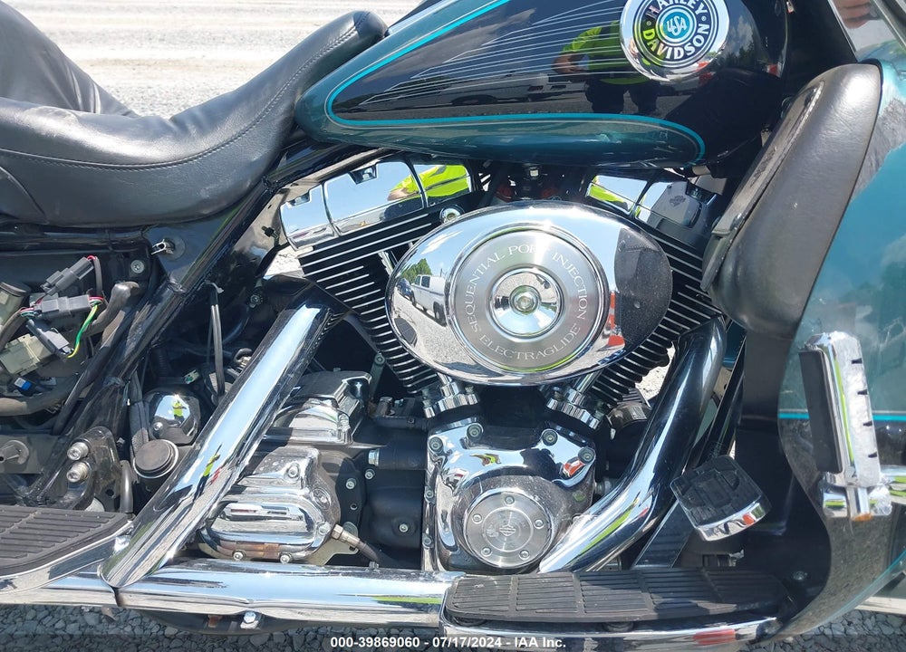 2000 HARLEY-DAVIDSON FLHTCUI SHRINE VIN: 1HD1FLW17YY644367