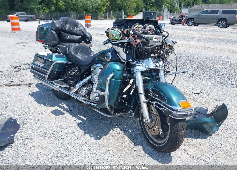 2000 HARLEY-DAVIDSON FLHTCUI SHRINE VIN: 1HD1FLW17YY644367