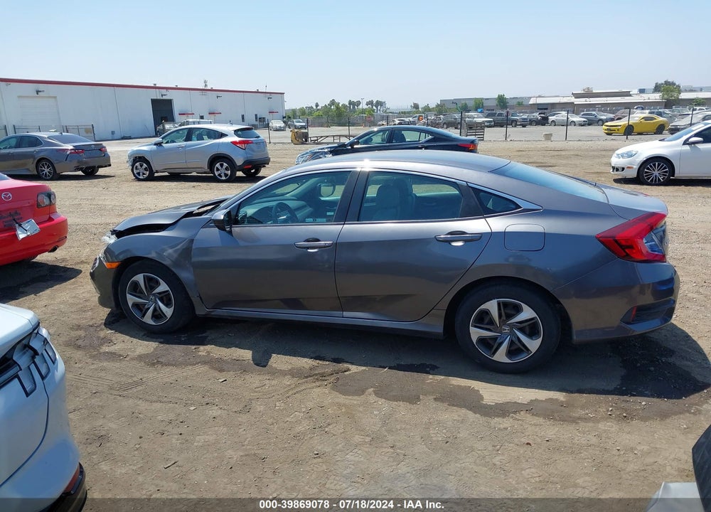2019 HONDA CIVIC LX VIN: 19XFC2F66KE203543