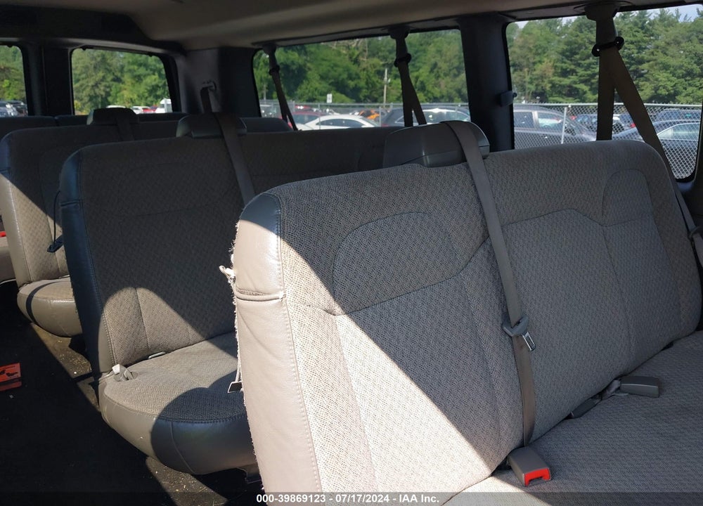 2018 CHEVROLET EXPRESS 3500 LT VIN: 1GAZGPFG2J1291282