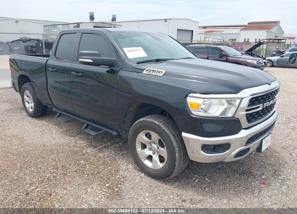 2022 RAM 1500 BIG HORN QUAD CAB 4X2 6'4 BOX VIN: 1C6RREBT2NN260838