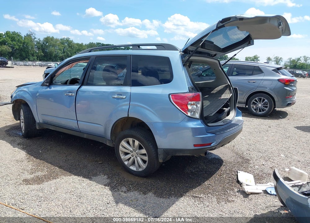2011 SUBARU FORESTER 2.5X PREMIUM VIN: JF2SHADC3BH770419