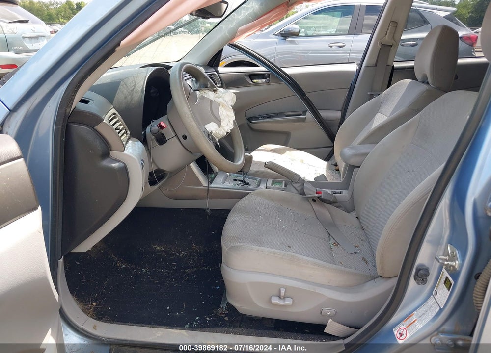 2011 SUBARU FORESTER 2.5X PREMIUM VIN: JF2SHADC3BH770419