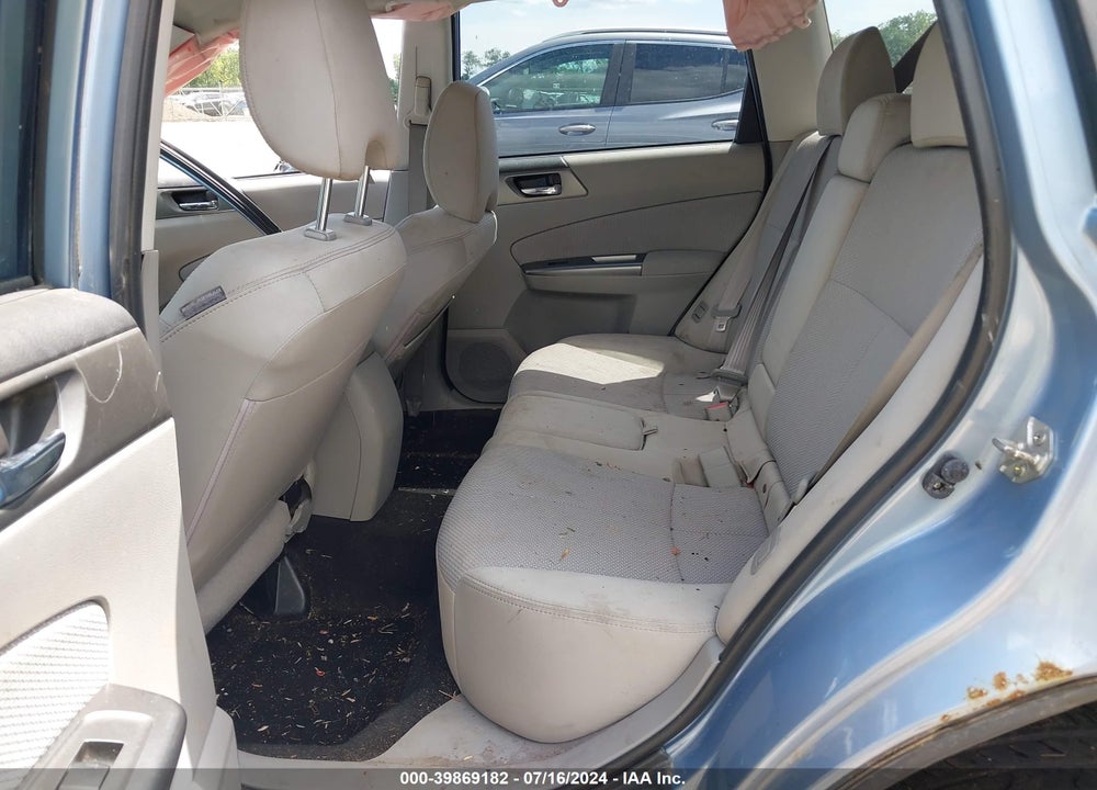 2011 SUBARU FORESTER 2.5X PREMIUM VIN: JF2SHADC3BH770419