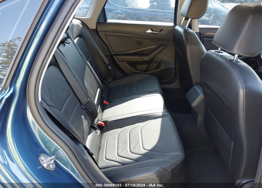 2019 VOLKSWAGEN JETTA 1.4T SEL PREMIUM VIN: 3VWG57BU7KM047029