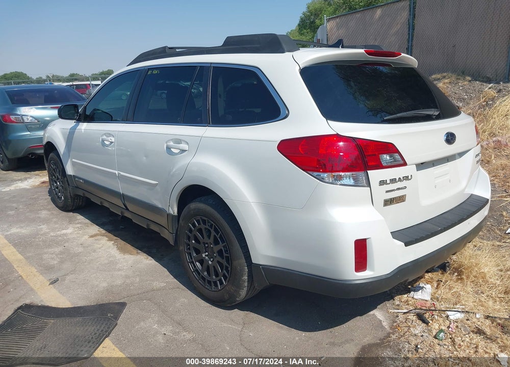 2013 SUBARU OUTBACK 3.6R LIMITED VIN: 4S4BRDLC2D2236330