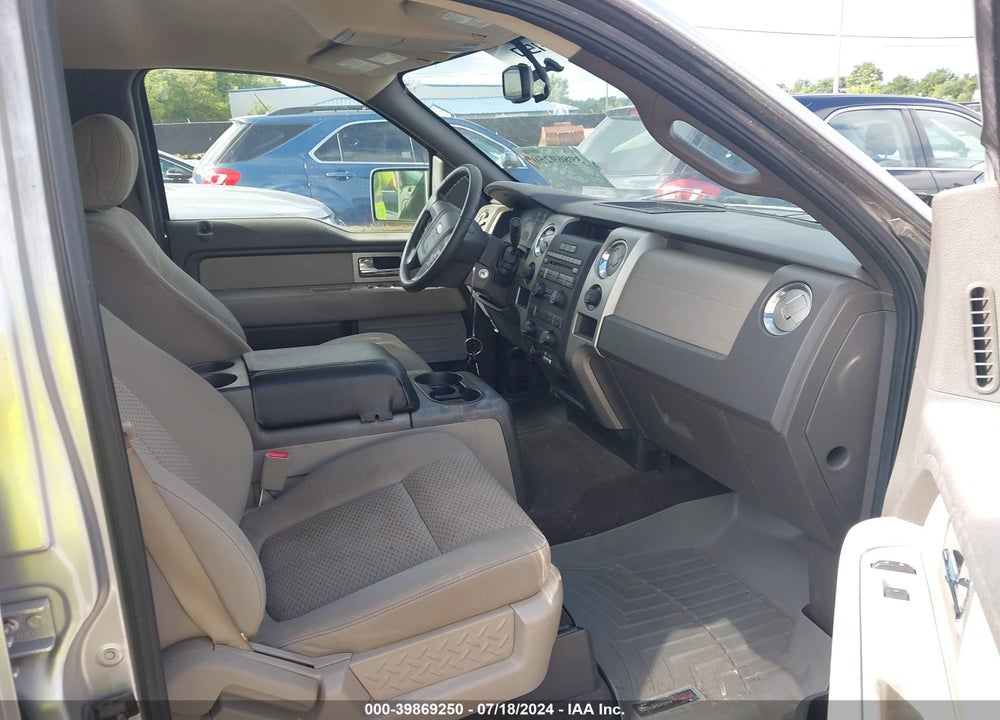 2010 FORD F-150 XL/XLT VIN: 1FTEW1E82AFA74530