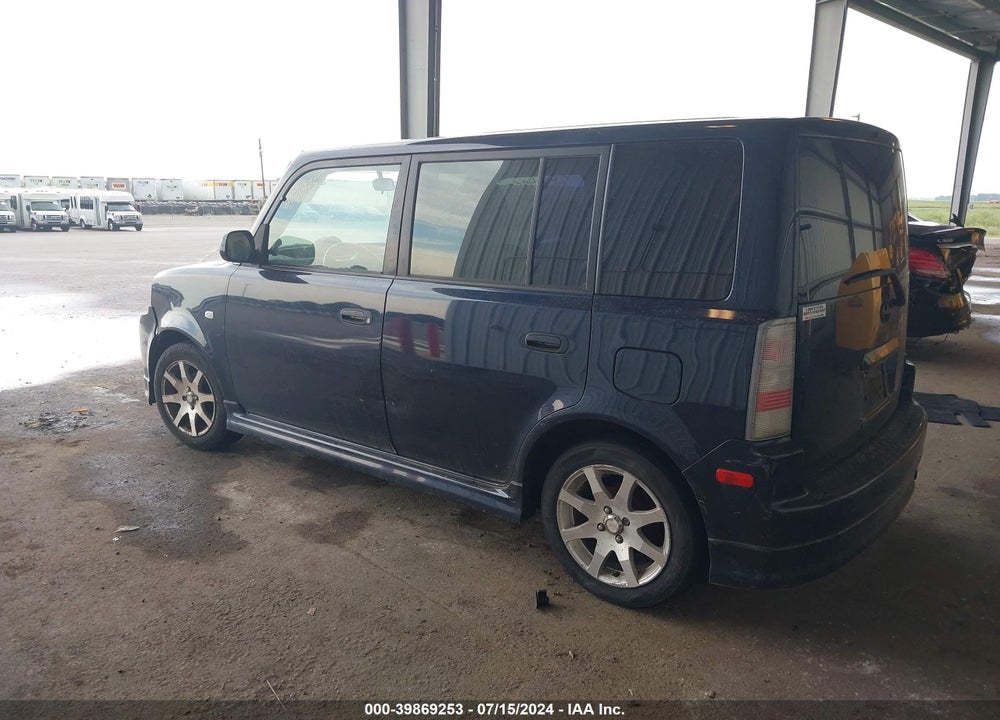 2005 SCION XB VIN: JTLKT324X50182688