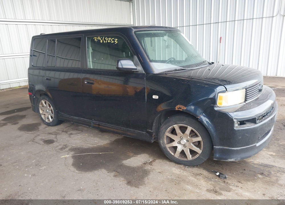 2005 SCION XB VIN: JTLKT324X50182688