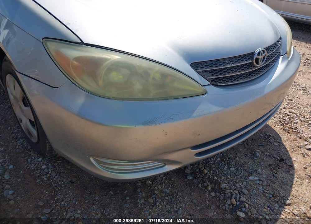 2004 TOYOTA CAMRY LE VIN: 4T1BE32K84U271196