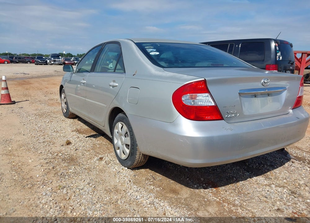 2004 TOYOTA CAMRY LE VIN: 4T1BE32K84U271196