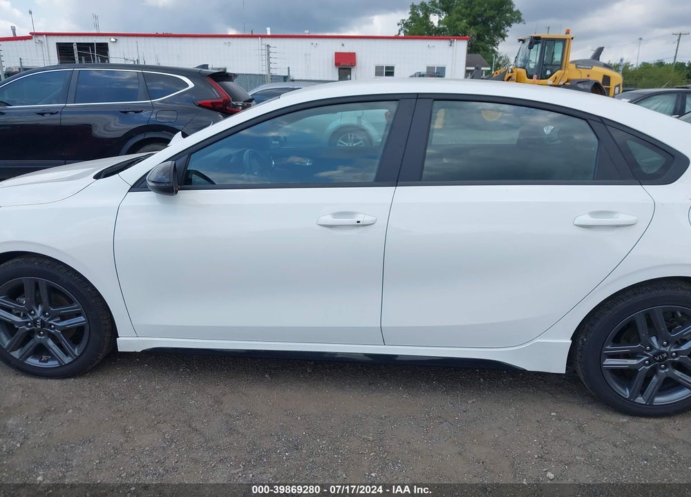 2021 KIA FORTE GT LINE VIN: 3KPF34AD8ME413520