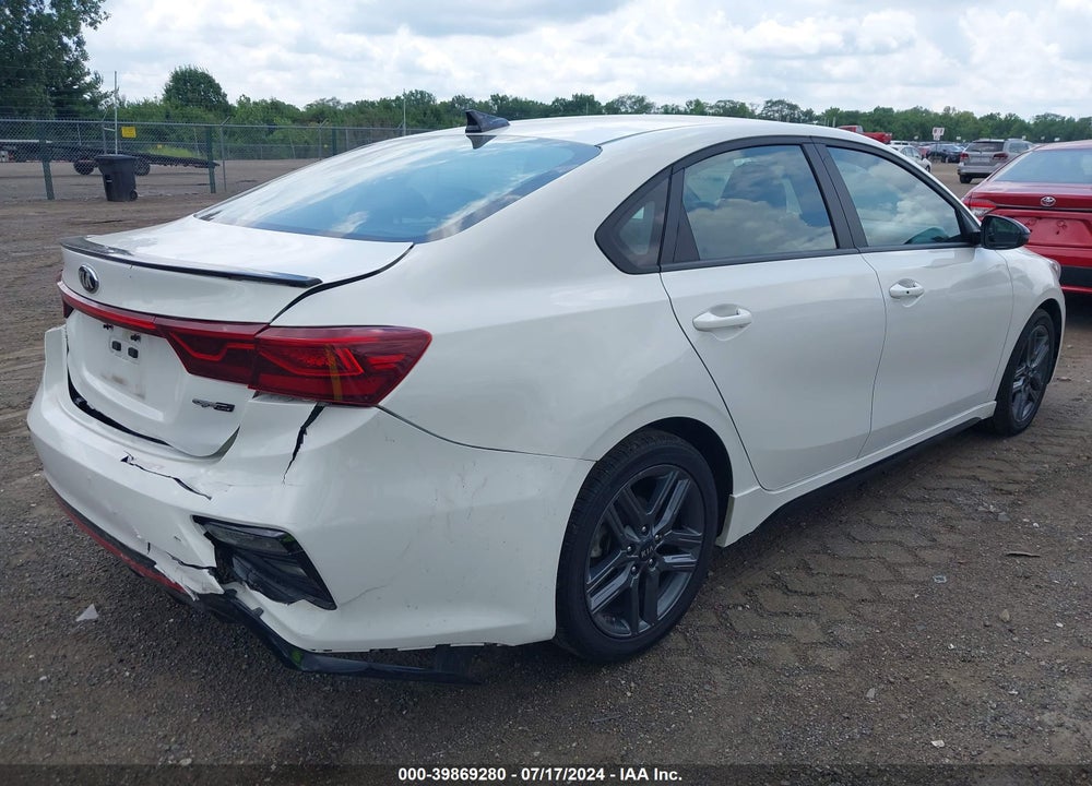 2021 KIA FORTE GT LINE VIN: 3KPF34AD8ME413520