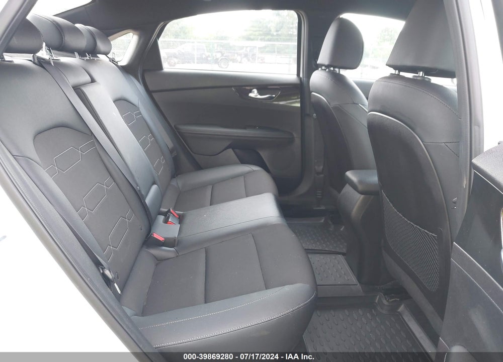 2021 KIA FORTE GT LINE VIN: 3KPF34AD8ME413520