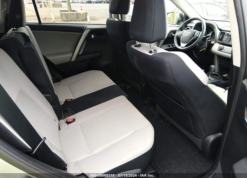 2017 TOYOTA RAV4 XLE VIN: 2T3WFREV3HW360923