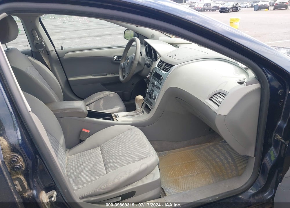 2011 CHEVROLET MALIBU LS VIN: 1G1ZB5E19BF208516