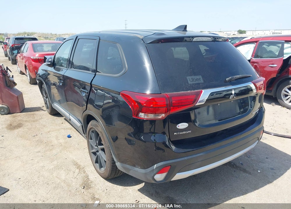 2018 MITSUBISHI OUTLANDER SE VIN: JA4AD3A35JJ004263