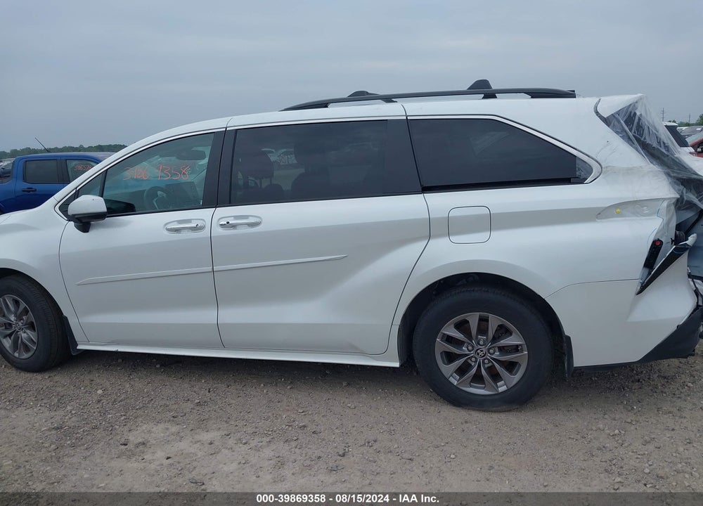 2023 TOYOTA SIENNA XLE VIN: 5TDYSKFC6PS075030