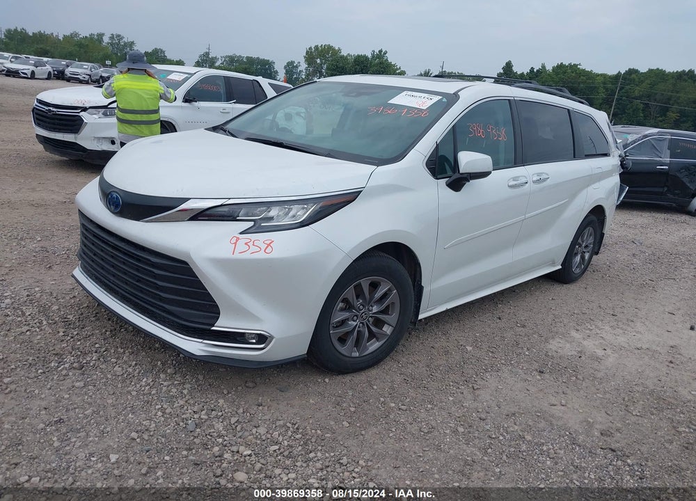 2023 TOYOTA SIENNA XLE VIN: 5TDYSKFC6PS075030