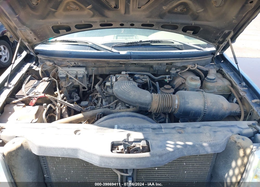 2005 FORD F-150 STX/XL/XLT VIN: 1FTRX12W85FA35075