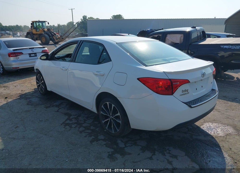 2017 TOYOTA COROLLA SE VIN: 5YFBURHE5HP649540