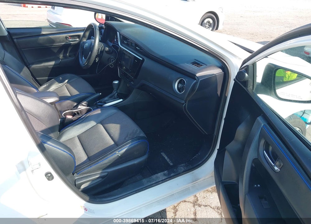 2017 TOYOTA COROLLA SE VIN: 5YFBURHE5HP649540