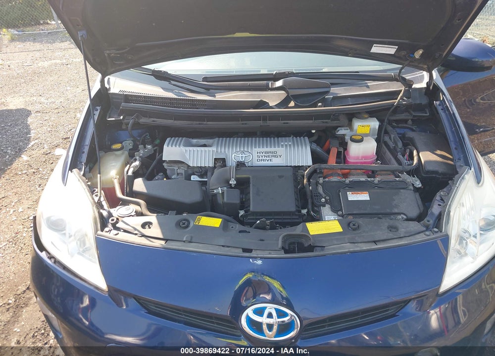 2014 TOYOTA PRIUS TWO VIN: JTDKN3DUXE1792605