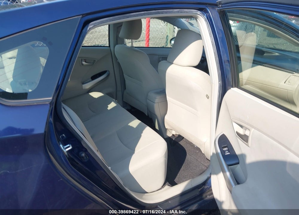 2014 TOYOTA PRIUS TWO VIN: JTDKN3DUXE1792605