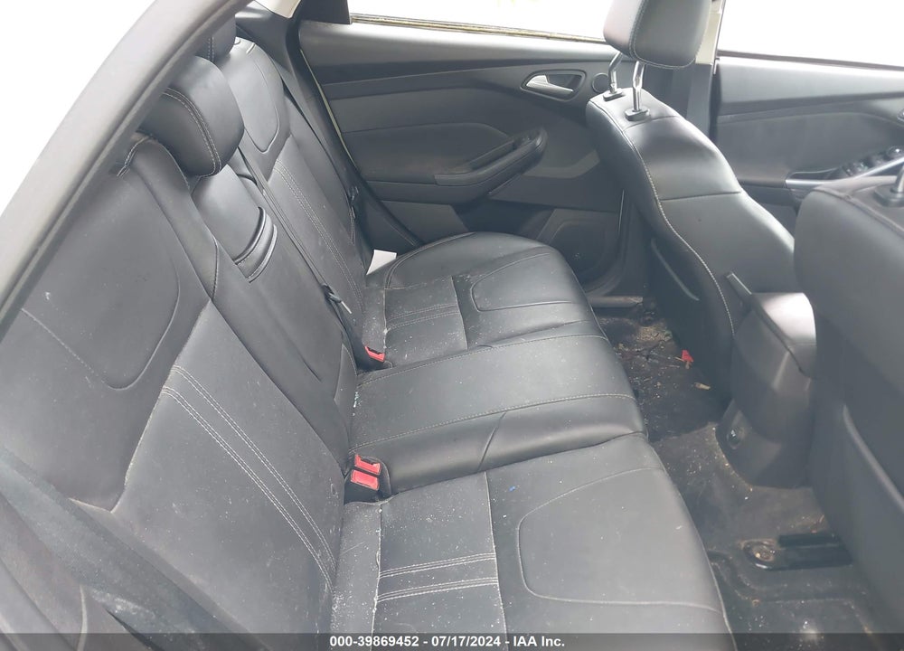 2012 FORD FOCUS TITANIUM VIN: 1FAHP3N21CL333875