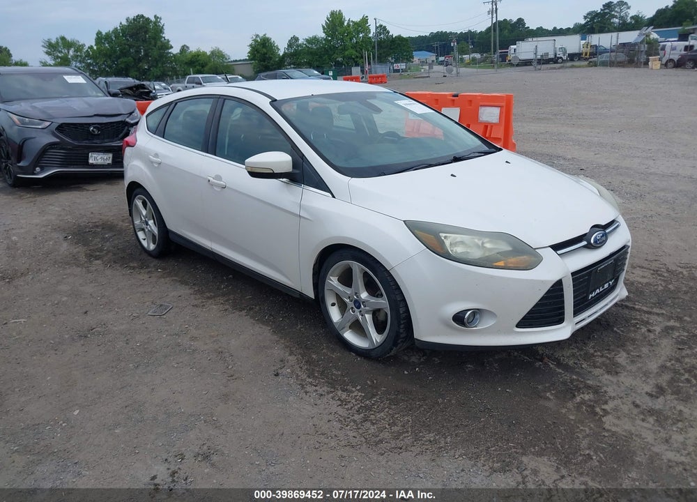 2012 FORD FOCUS TITANIUM VIN: 1FAHP3N21CL333875