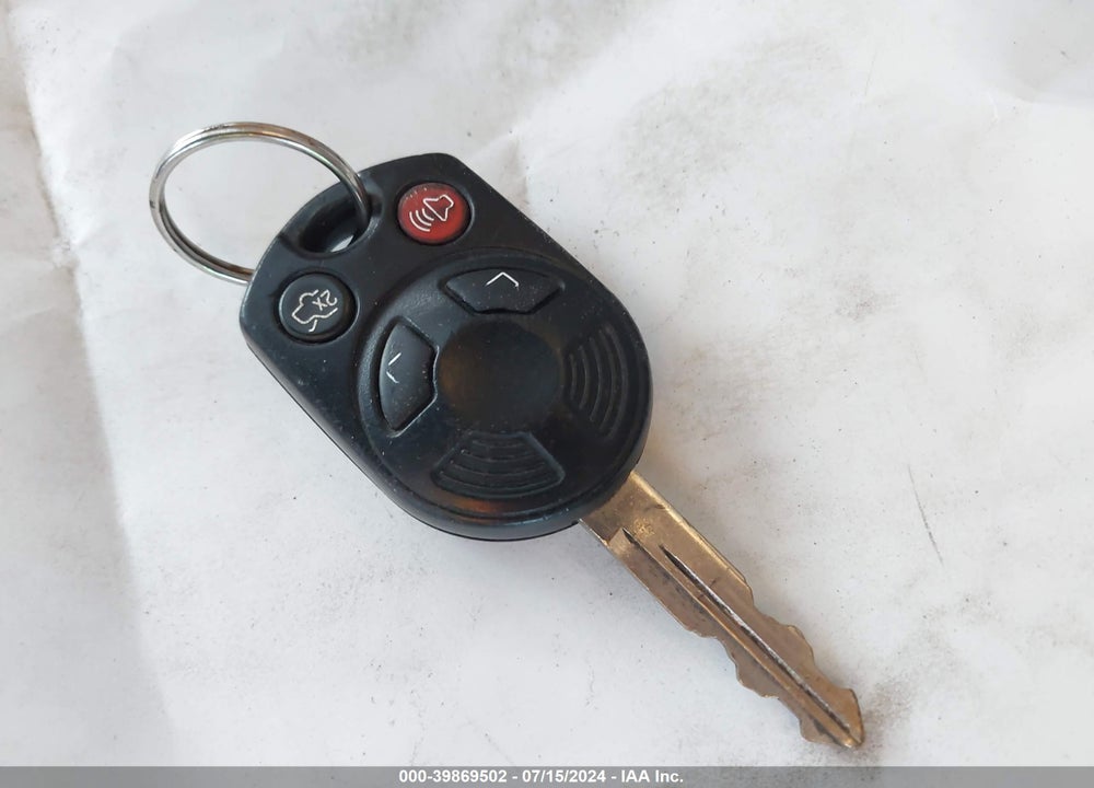 2008 FORD ESCAPE HYBRID VIN: 1FMCU49H58KC39718