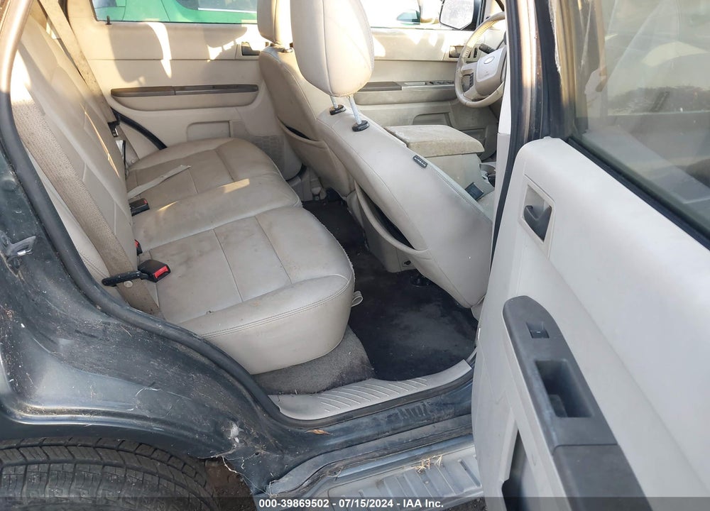 2008 FORD ESCAPE HYBRID VIN: 1FMCU49H58KC39718