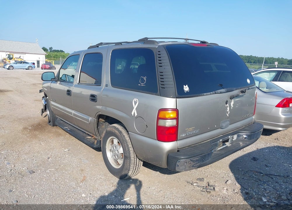 2000 CHEVROLET TAHOE ALL NEW LS VIN: 1GNEK13T8YJ135624