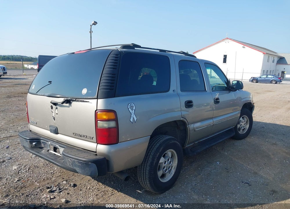 2000 CHEVROLET TAHOE ALL NEW LS VIN: 1GNEK13T8YJ135624