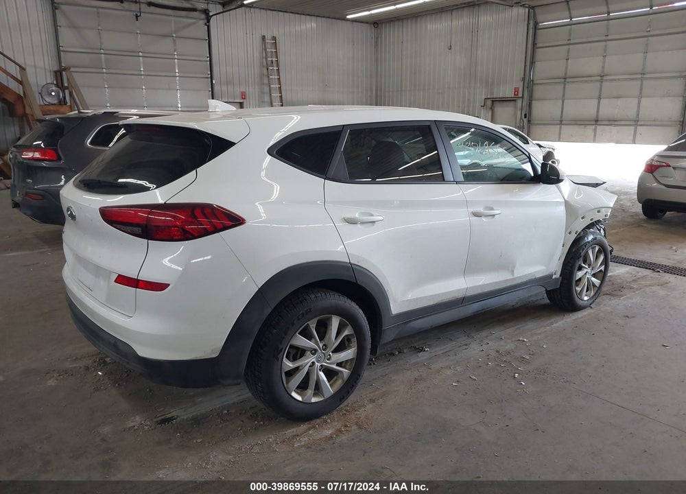 2021 HYUNDAI TUCSON SE VIN: KM8J23A4XMU402944