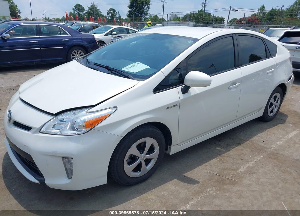 2015 TOYOTA PRIUS TWO VIN: JTDKN3DU3F1926548