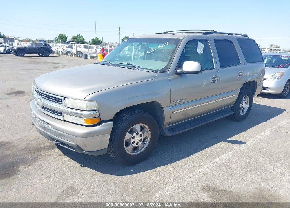 2002 CHEVROLET TAHOE LT VIN: 1GNEC13T82R155023