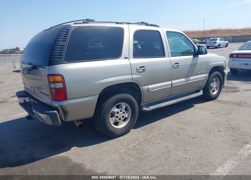 2002 CHEVROLET TAHOE LT VIN: 1GNEC13T82R155023