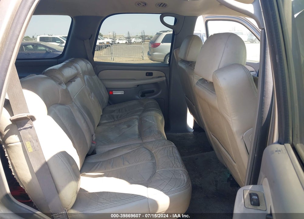 2002 CHEVROLET TAHOE LT VIN: 1GNEC13T82R155023