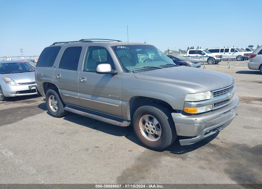 2002 CHEVROLET TAHOE LT VIN: 1GNEC13T82R155023