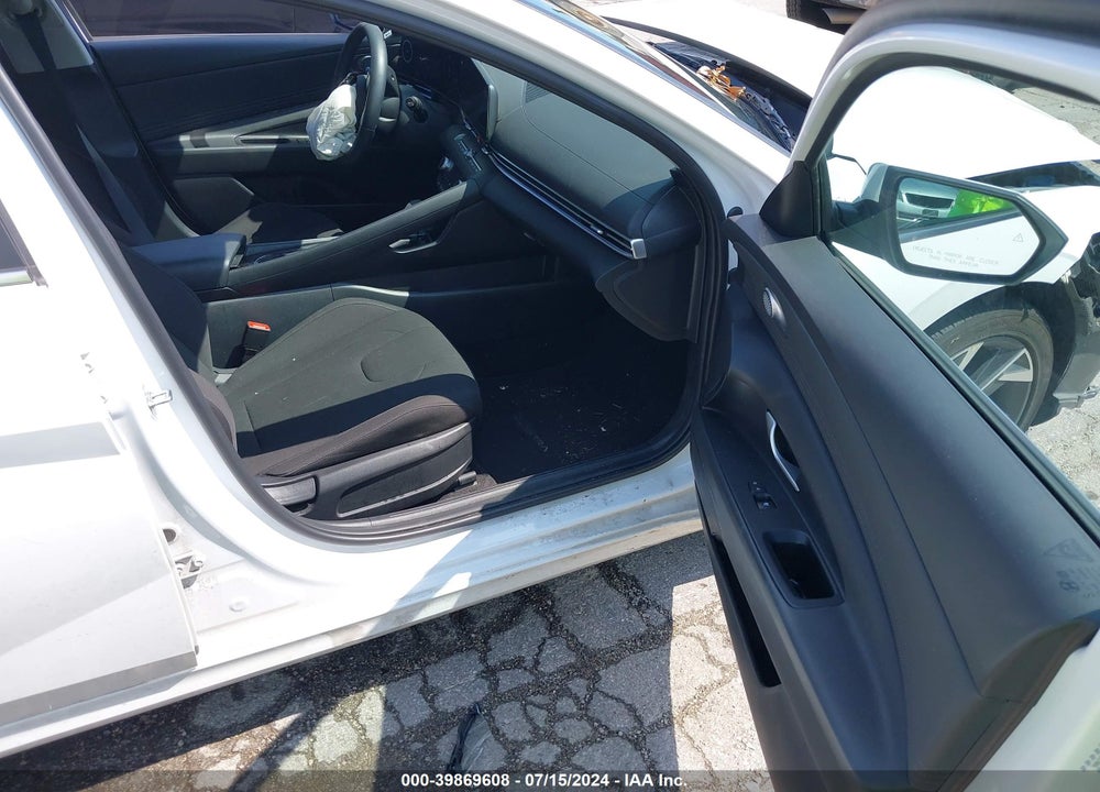 2024 HYUNDAI ELANTRA SEL VIN: KMHLS4DG2RU646809